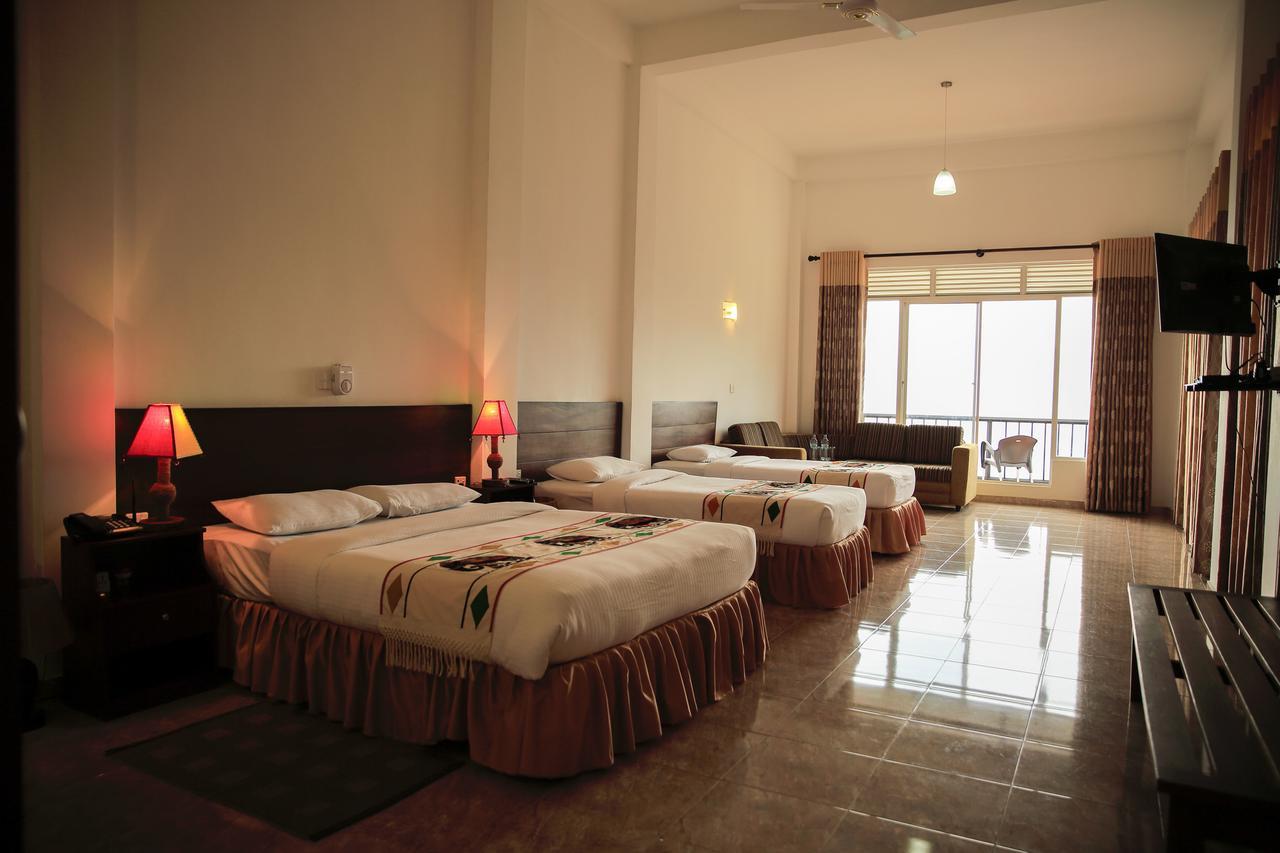 Thuruliya Hotel Ramboda Buitenkant foto